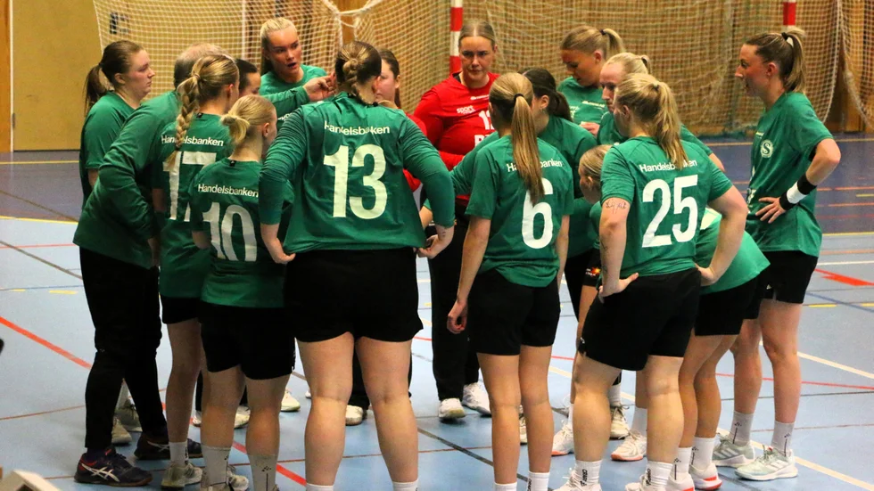 Strömnäs GIF hamnar på andraplats i damernas division 2-handboll. 