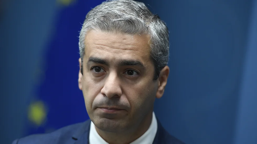Några planer på en energisparkampanj har inte regeringen, enligt energiminister Khashayar Farmanbar. Arkivbild.