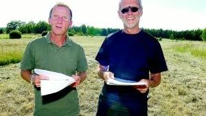 Välkomna till Tjust 2-dagars. Kennet Marmelid, till vänster, och Staffan Skobe basar för nästa veckas stora orientering i Västervik.
