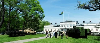 Krigskamouflering och erfarenhetsbyte