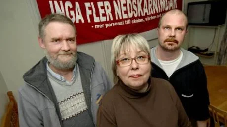 Slutsparat. Paul Westerlund, Ewa Myrén och Micke Ivarsson hoppas på stor uppslutning på lördag när flera fackförbund gått samman för att demonstrera mot nedskärningarna inom vård, skola och omsorg. Foto: ELIN LUNDHOLM