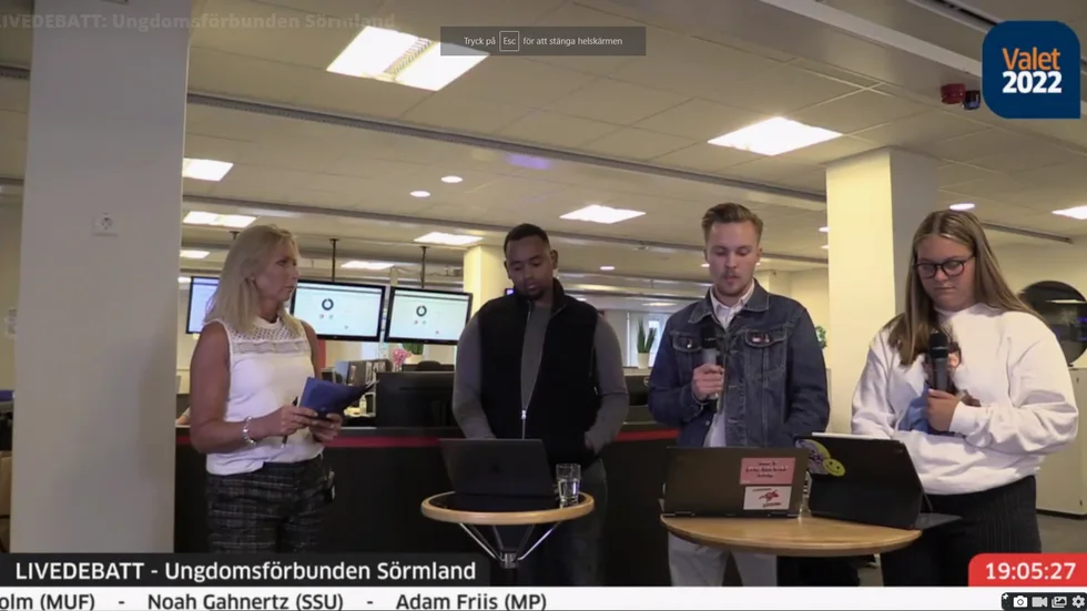 Tidningen livesände en debatt mellan ungdomsförbund i Sörmland.