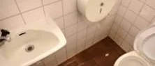 Förälder varnar för ambulerande piercare