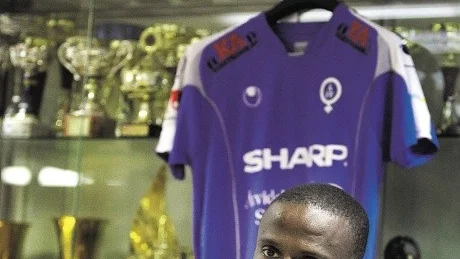 Den nigerianske mittfältaren, Prince Efe Ehiorobo, är ÅFF:s första nyförvärv inför den allsvenska säsongen. Foto Mikael Svensson/ÖC