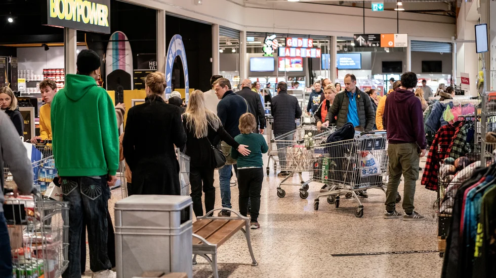 Norrmännens inköp i Sverige, bland annat på Nordby shoppingcenter i Strömstad, har kommit i gång på allvar under våren. Arkivbild.