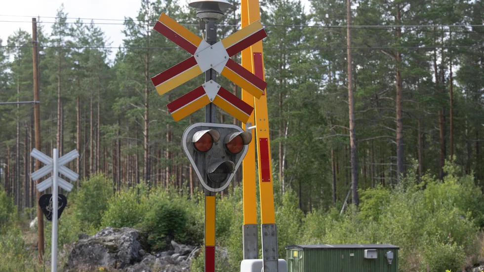 Järnvägsövergången där incidenten inträffade ligger på Lulsundsvägen, intill tågstationen i Luleå. (Arkivbild)