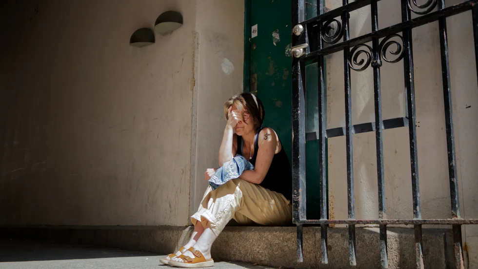 "Du ska kunna lita på samhället var du än bor. Det gäller inte minst om du lider av psykisk ohälsa eller sjukdom", skriver insändarskribenterna. (Arkivbild)