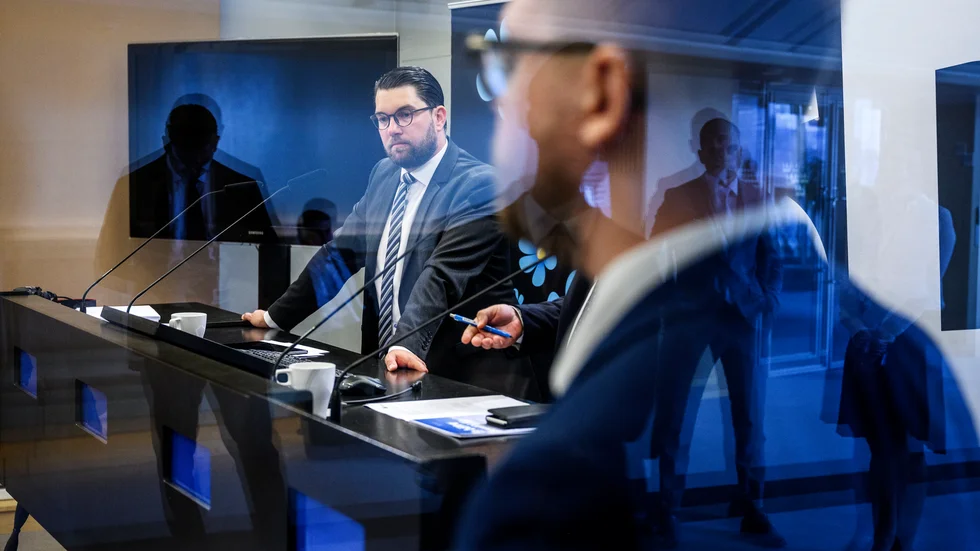 SD:s partiledare Jimmie Åkesson är inte längre den enda som projicerar samhällsproblem på yttre grupper skriver insändarskribenten. Hon menar att en viss retorik normaliserats i samhället något som blev särskild tydligt efter skjutningen i Örebro.