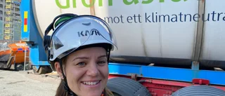 Här läggs första klimatneutrala asfalten – doftar skog