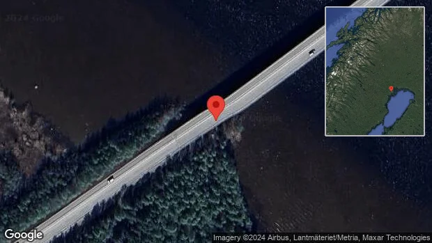 Brinnande fordon stoppar trafiken på E4