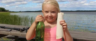 Nike, 7, hittade flaskpost på Morrarö