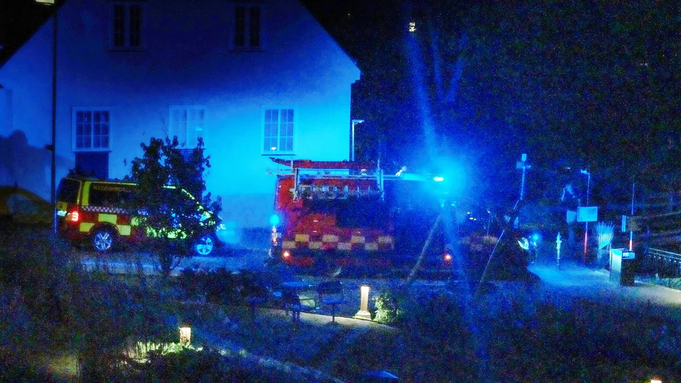 Räddningstjänsten hjälpte en person ut vattnet natten till torsdag.