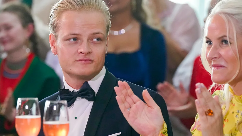 Marius Borg Høiby och Mette-Marit. Arkivbild.