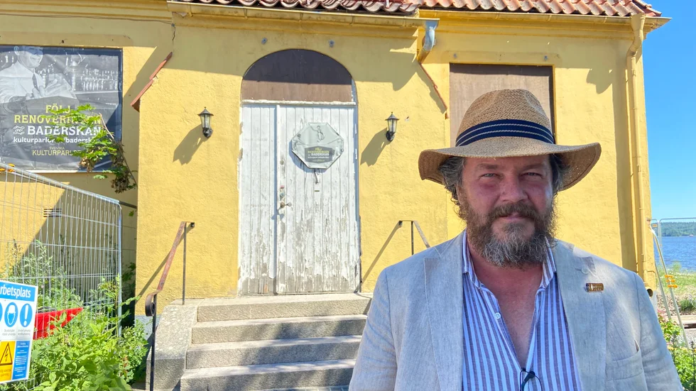 Fredrik Åström, vd för Svenska kulturpärlor, som också äger fastigheten Baderskan i Mariefred.