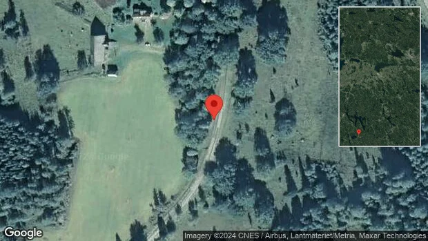 Fordon stillastående på väg 555