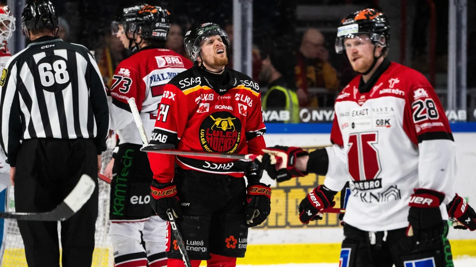 Brendan Shinnimin deppar efter förlusten mot Örebro. 