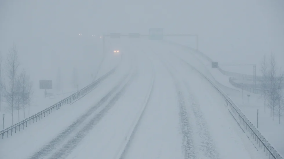 SMHI varnar för ymnigt snöfall över delar av Östergötland. (Bilden är tagen vid ett annat tillfälle.)