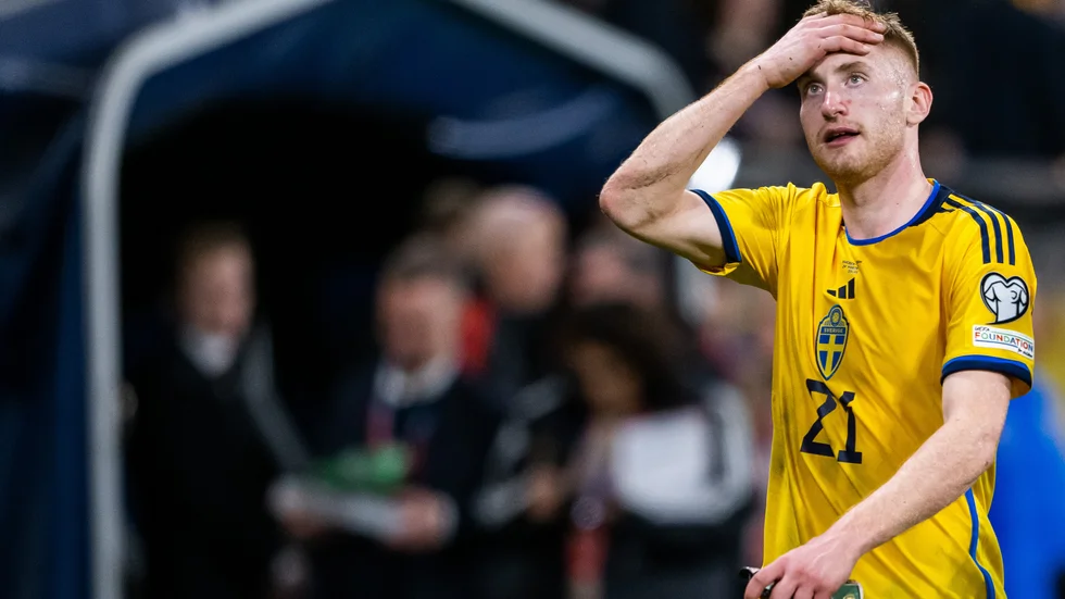 Uteblivna slutspel i stora mästerskap har påverkat penningströmmarna negativt till svensk fotboll.