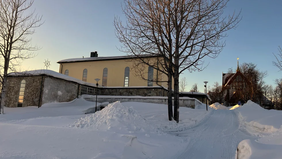 Mariakapellet, kolumbarium och krematoriet i källaren under ska ersättas och en ny plats är utpekad. Nu kommer frågan om krematoriedelen ska användas i den nya byggnaden eller om man ska transportera döda till Luleå.