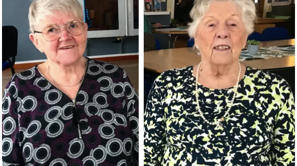 Eva och Inga-Britt mötte vid detta tillfälle upp på fikaplatsen.