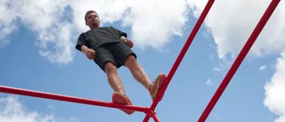 Oliver Nordin, 34, skapar parkourvideos – med kameran i mun