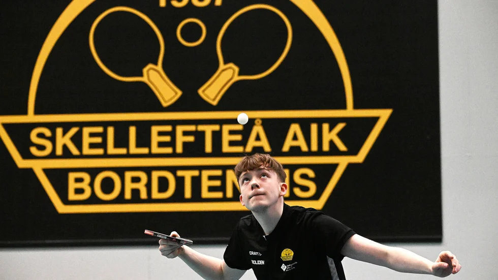 Tobias Ellis briljerade och vann samtliga matcher när Skellefteå AIK säkrade fortsatt spel i division I. Nu lämnar engelsmannen för spel som proffs i Frankrike.