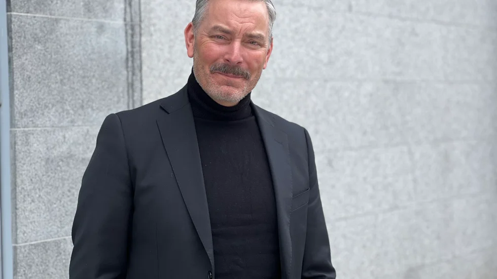 Hans Stipek på Fonus i Eskilstuna, berättar att det blir allt vanligare att välja personlig musik till begravningscermonier.