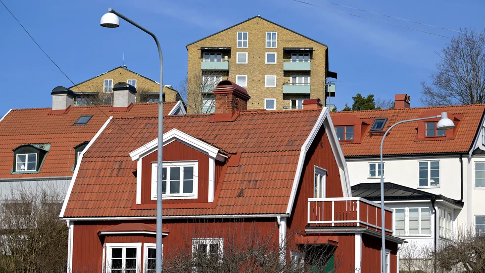 De svenska bostadspriserna är på väg uppåt. I Östergötland är det särskilt villapriserna som stigit de senaste månaderna.