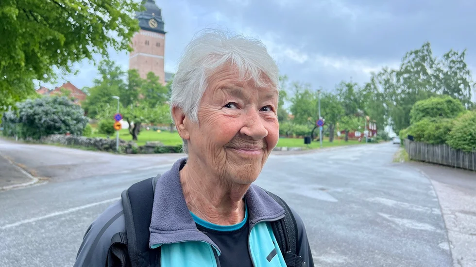 Gunilla Edlund, 79, brukar se villan under sin dagliga promenad men tycker oftast att det varit ganska lugnt där. 
