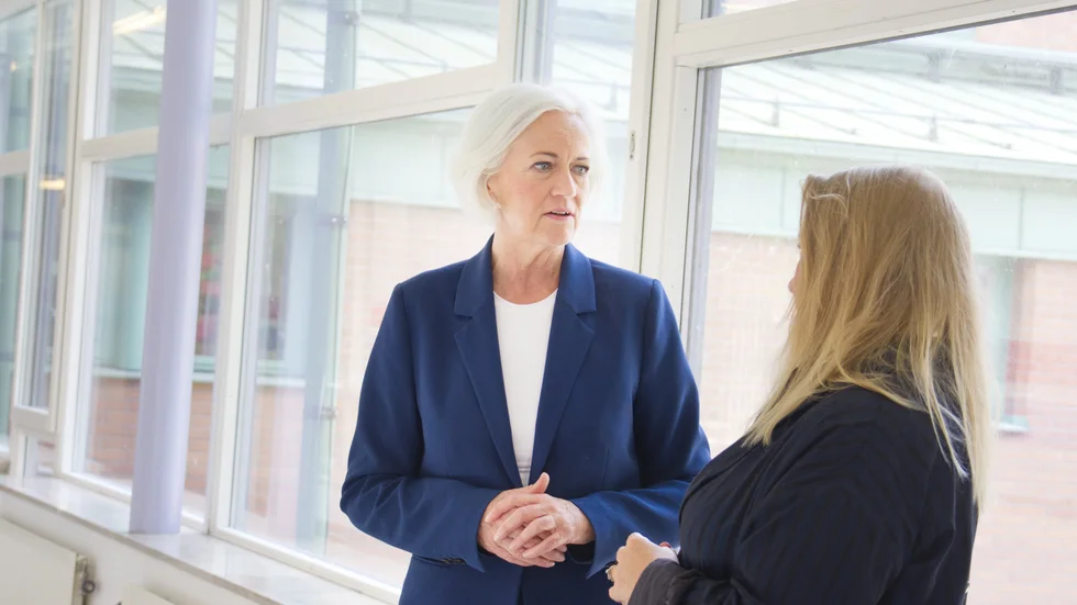 Meit Fohlin (S) var nöjd efter samtalen med Acko Ankarberg Johansson (KD). Nu laddar hon inför riksdagsseminarier och rundabordssamtal på Almedalsveckan, för att sätta ytterligare press i frågan om finansieringen av öns vård. 