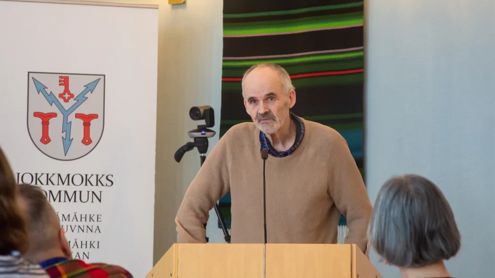 Roland Boman tonar ned dramatiken kring den ekonomiska situationen.