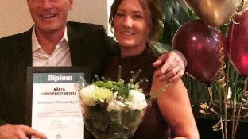 Stephan Petersson och Johanna Blom Petersson kammade hem den tunga utmärkelsen. Autolack är bäst i Sverige.