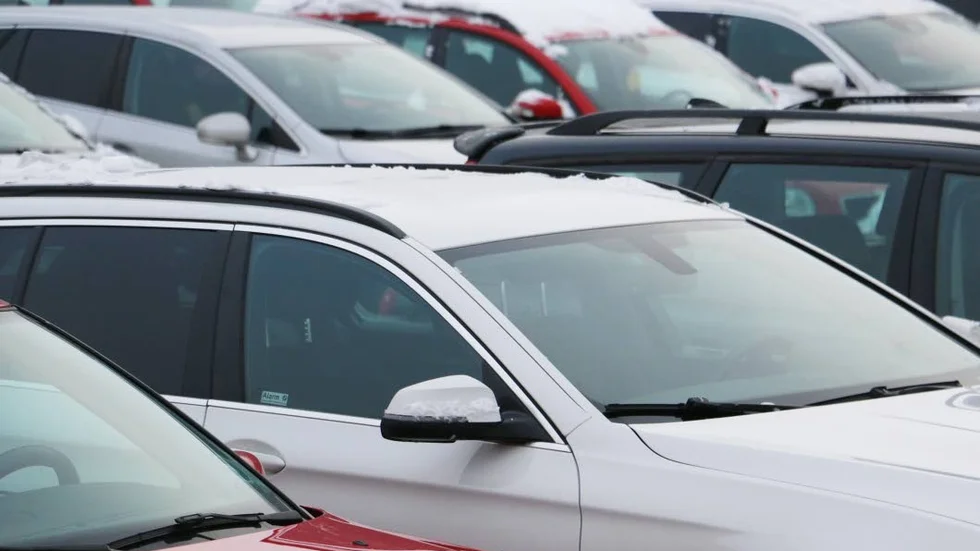 Parkeringsövervakningen i Hultsfred har intensifierats. Förra året var det 327 felparkerare som fick en lapp på rutan.