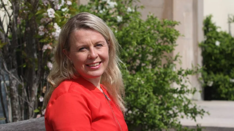 För tre månader sedan tillträdde Sara Waernér som socialchef.  Hennes uppgift är bland annat att bromsa underskotten i vård- och omsorgsförvaltningen.