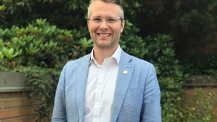 "Vimmerby kommun arbetar löpande med att gynna den biologiska mångfalden på olika sätt", svarar samhällsbyggnadschef Andreas Horste som också förklarar att ansvaret för landsvägarna åligger Trafikverket.