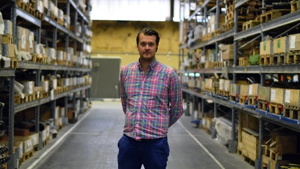 Bonnets vd Simon Jönsson tror på en ljus framtid för internethandeln för lantbrukare. Vad det gäller hans jobb så tycker han att det är väldigt roligt. Foto: Max Elofsson