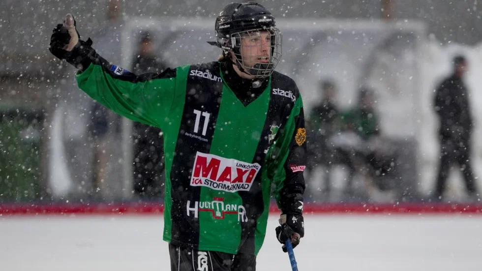 Filip Hallmén gjorde ett av Derbys mål mot Otterbäcken.