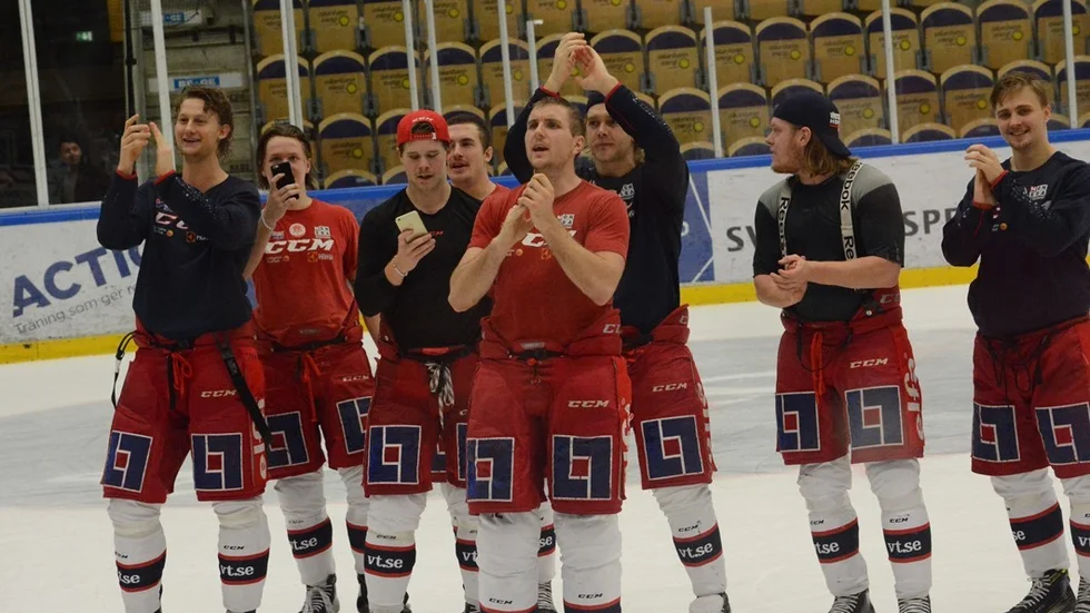I kväll gör Joakim Englund sin 300:e match i Västerviks IK.