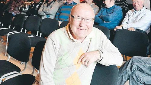 Lars-Åke Lagrell var på Näs igår och föreläste om sina många år inom svensk fotboll. Foto: Janne Strömsten