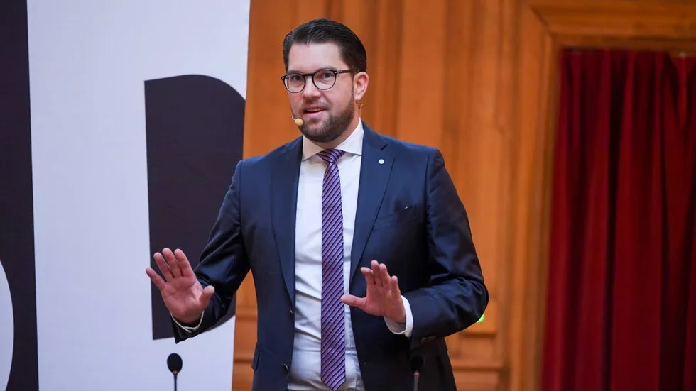 Att tolka Jimmie Åkessons framgångar som ett hot mot demokratin är fel, anser signaturen Pucken.
