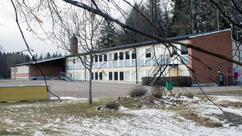 Godegårds skola kan öppna igen – om behöriga lärare kan anställas.