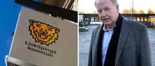 Avstängde skolchefen säger upp sig