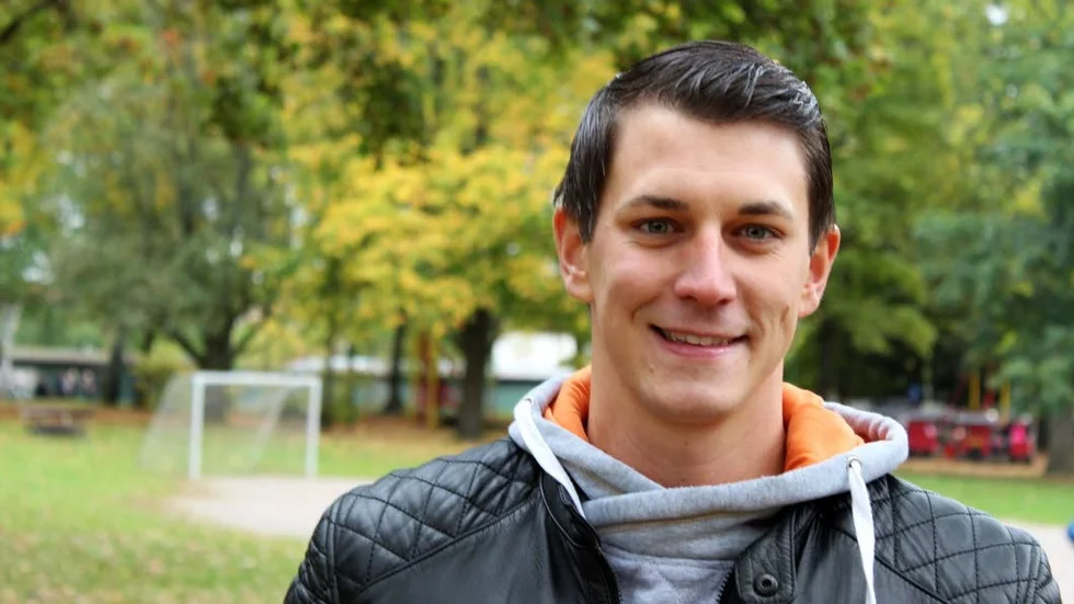 Ångerfull. Efter att ha hamnat i blåsväder för sitt utspel, ångrar Daniel Åhs Karlsson att han blev politisk.