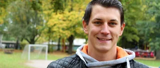 Arrangören svarar efter tunga avhoppen