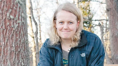 Susanne Ingvander har nyligen doktorerat i kornstorlek i snö. Nu kan hon titulera sig glaciolog.