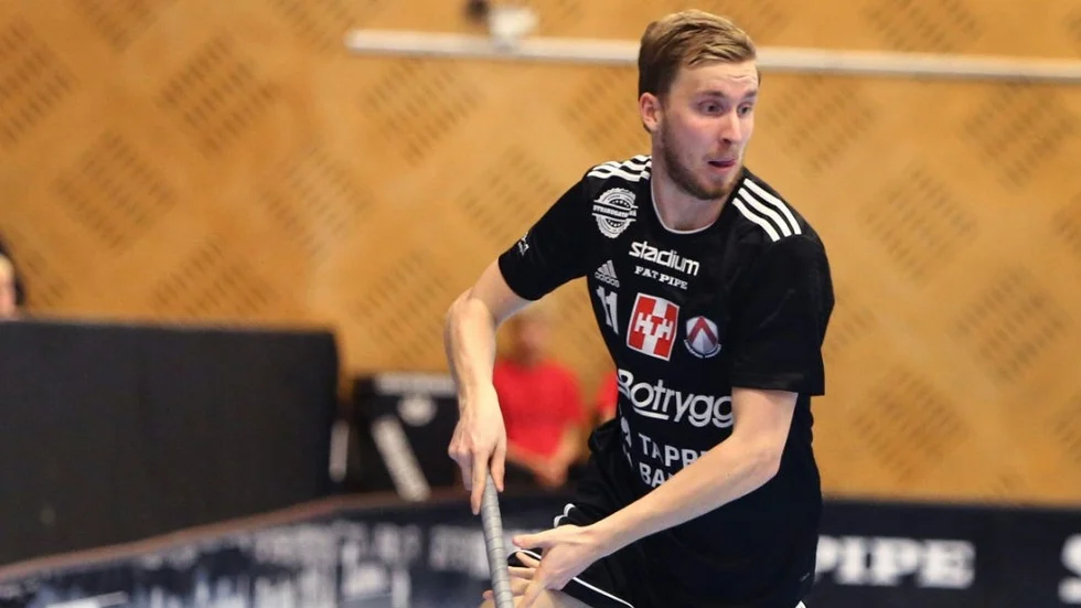 Libk-centern Simon Palmén gör debut i VM-sammanhang i Prag.