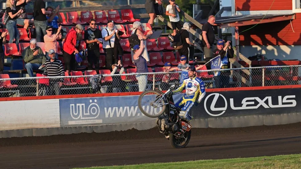 Mikkel Michelsen var med och förde Piraterna till seger mot Indianerna i tisdags. Nu är han skadad och osäker inför matchen mot Masarna.