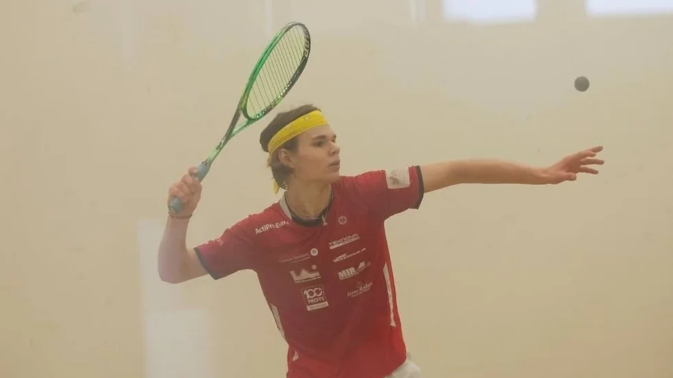 Vann. Erik Jakobsson vann alla sina matcher i helgen och var en av Teknovas bästa spelare.