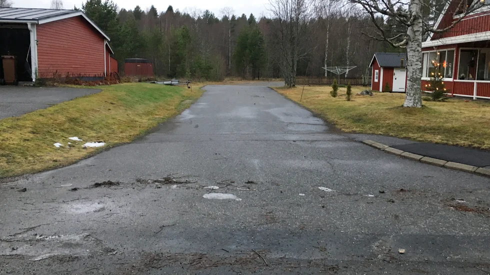 Gatorna in till området finns kvar.