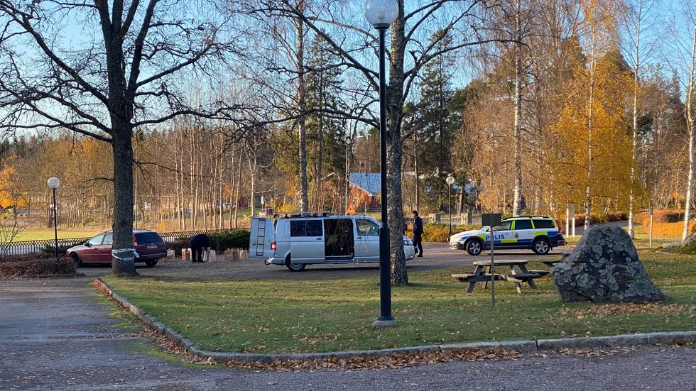 Nationella bombskyddet var på plats och säkrade ett föremål.